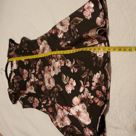 Pink metallic foil blossom floral print Cleo princess cut dress in size XL - Picture 14 of 15